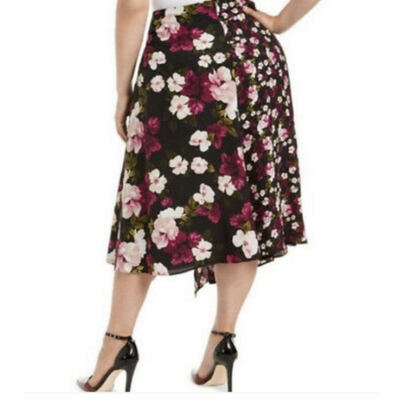🥰HP🥰Calvin Klein Women's Black Plus Size Floral-Print Wrap Skirt - Picture 2 of 15